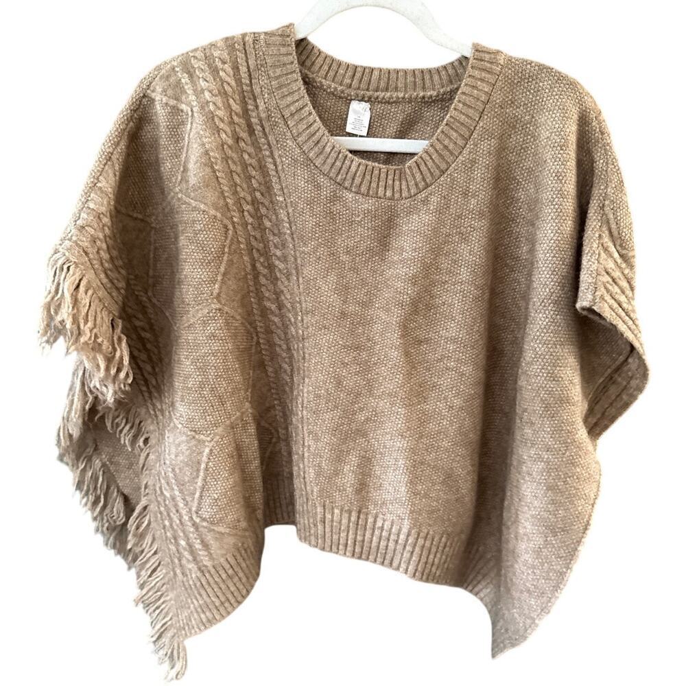 Francesca's Boho Poncho Sweater Fringe Cable Knit L/XL Tan Taupe Boho Chic Cozy - Picture 2 of 8